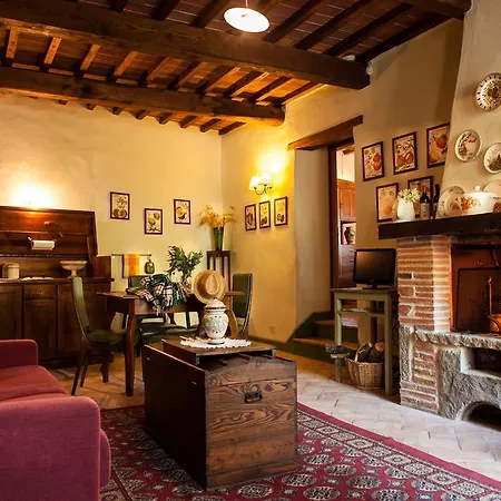 Farm stay Azienda Agricola Il Pozzo Capolona